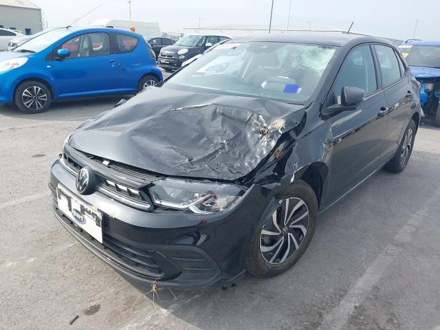 VOLKSWAGEN POLO LIFE 2024