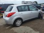 2010 Nissan Versa S zu verkaufen in Mcfarland, WI - Front End