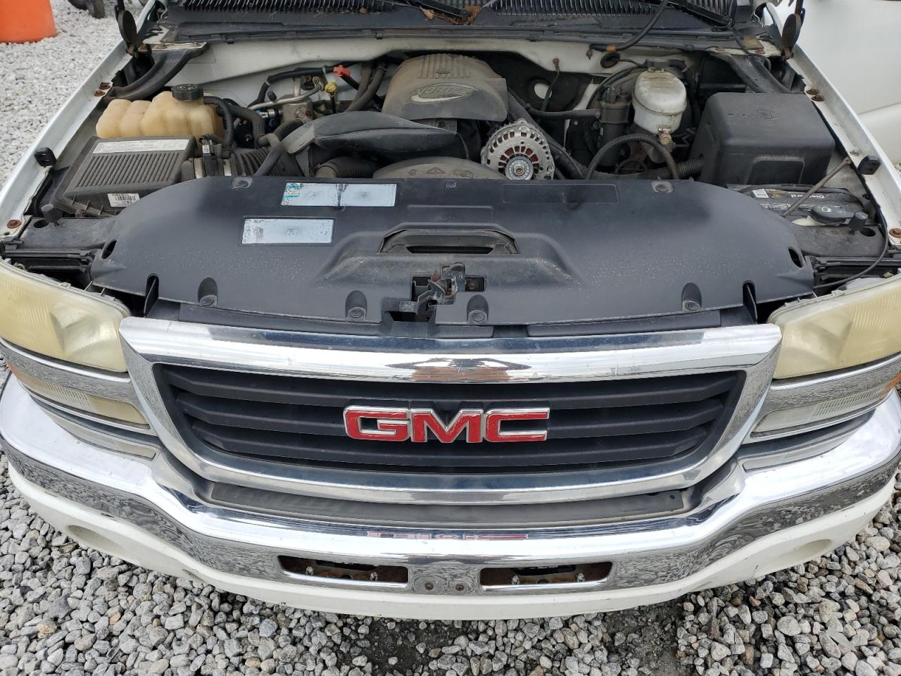 2004 GMC New Sierra C1500 VIN: 1GTEC19T44Z227418 Lot: 62688305