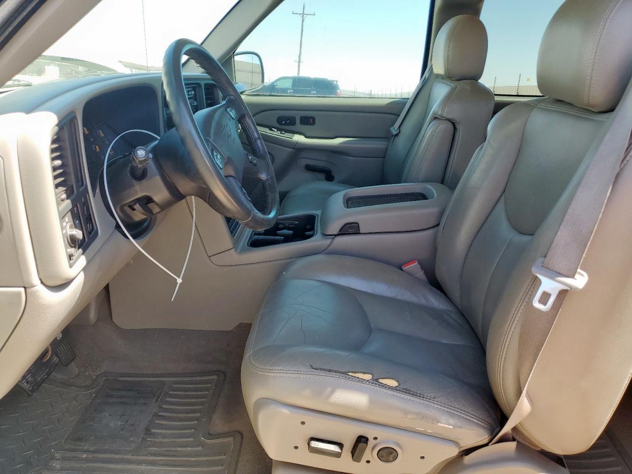 2004 Chevrolet Silverado C1500 VIN: 2GCEC19T941362208 Lot: 60895865