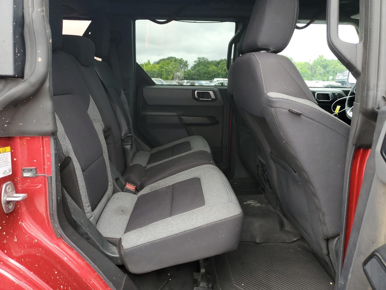 2021 Ford Bronco Base VIN: 1FMEE5BP0MLA90670 Lot: 60362155