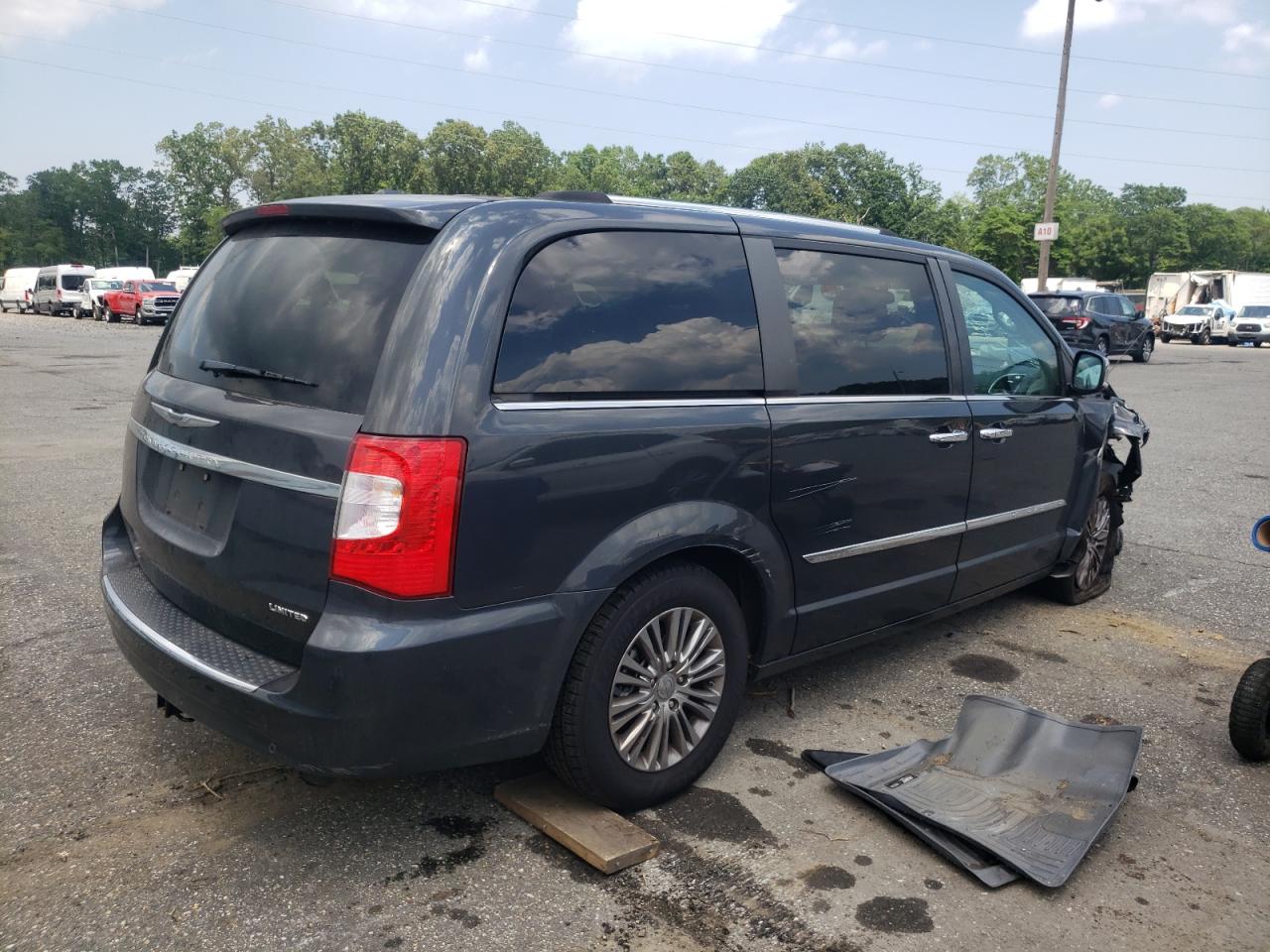 CHRYSLER MINIVAN 2011 VIN 2A4RR6DG7BR612237 zdjęcie 3