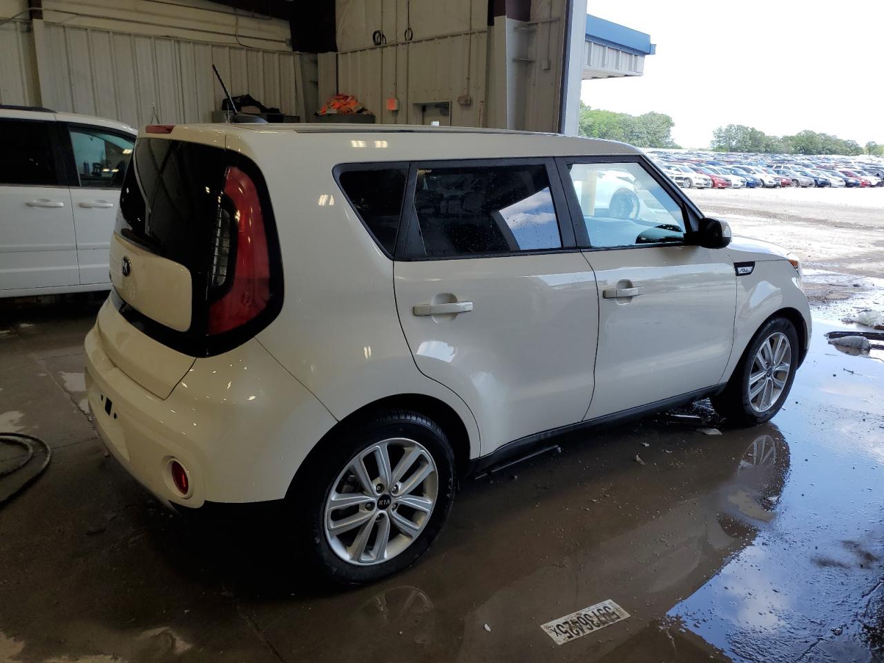 2018 Kia Soul + VIN: KNDJP3A57J7567987 Lot: 59799545