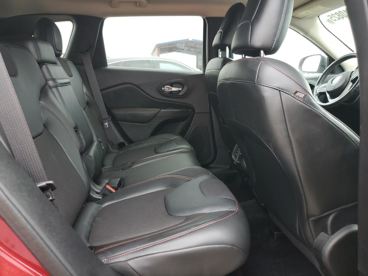 2015 Jeep Cherokee Trailhawk VIN: 1C4PJMBS1FW662614 Lot: 59810825