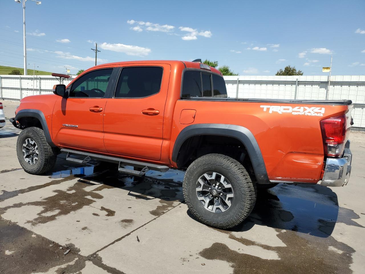5TFCZ5AN5GX017808 TOYOTA TACOMA 2016