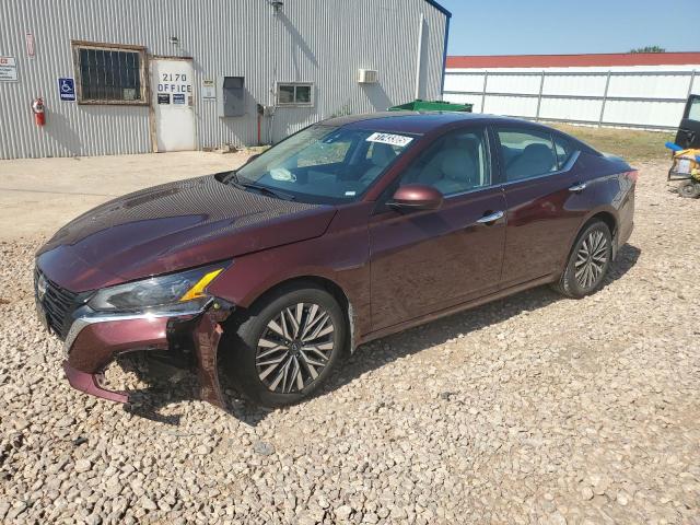2024 Nissan Altima Sv  