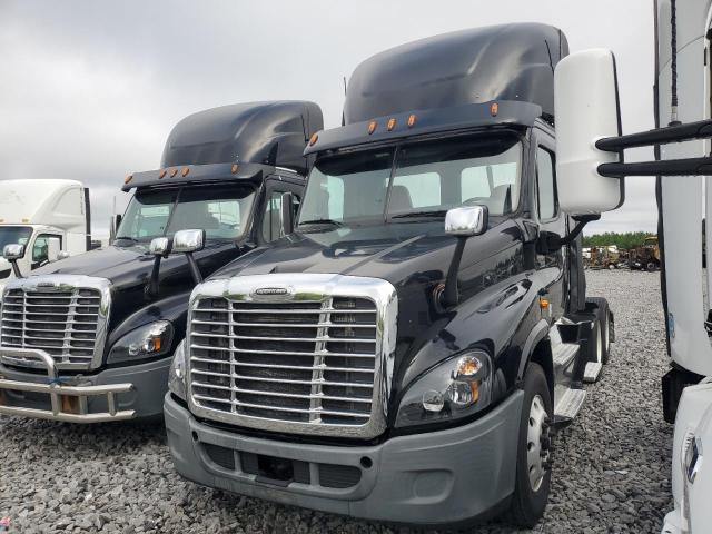 2016 FREIGHTLINER CASCADIA SEMI TRUCK