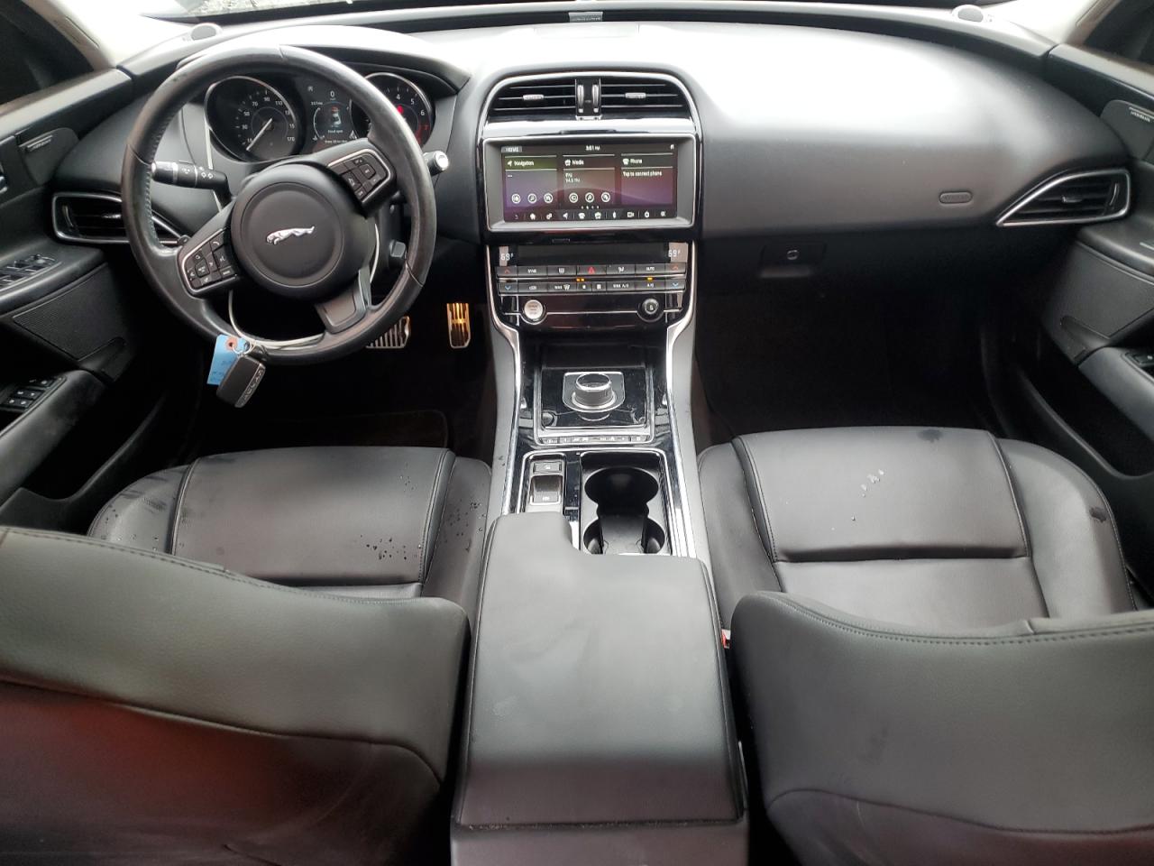 2019 Jaguar Xe Premium VIN: SAJAD4FX1KCP53608 Lot: 59365945