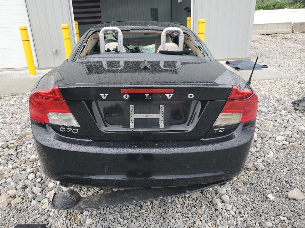 2011 Volvo C70 T5 VIN: YV1672MC7BJ120407 Lot: 60288195
