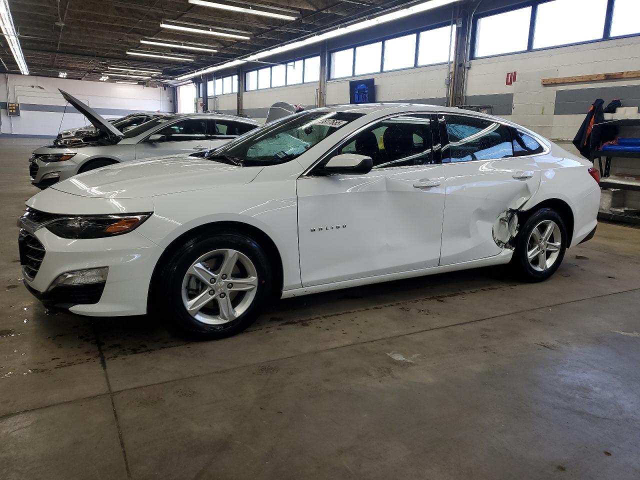 2024 Chevrolet Malibu Lt for Sale in Wheeling, IL - Frame Damage