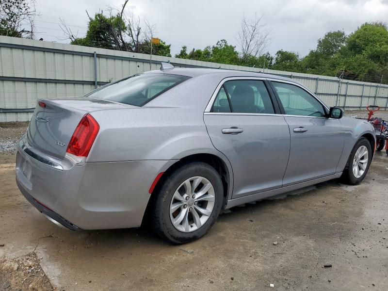  CHRYSLER 300 2015 Srebrny