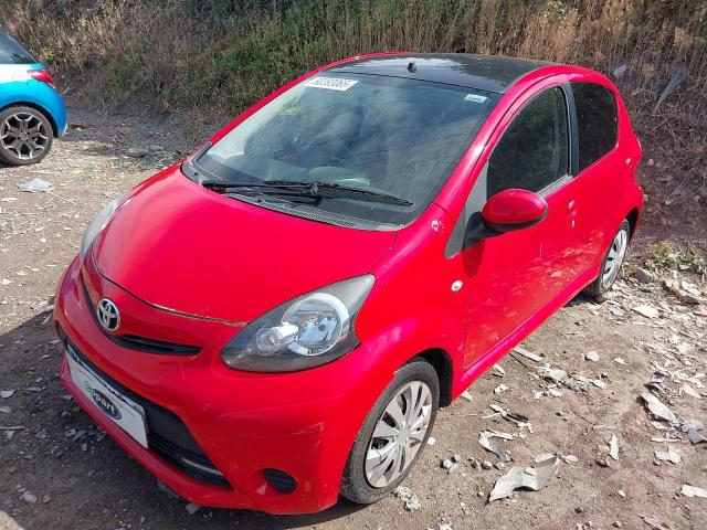 TOYOTA AYGO MOVE 2013