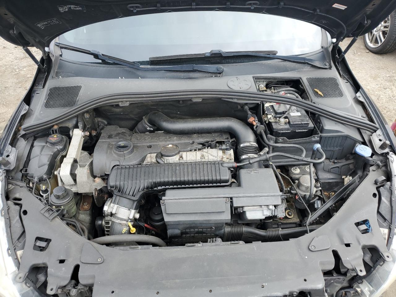 2012 Volvo S60 T5 VIN: YV1622FS8C2099811 Lot: 61193875