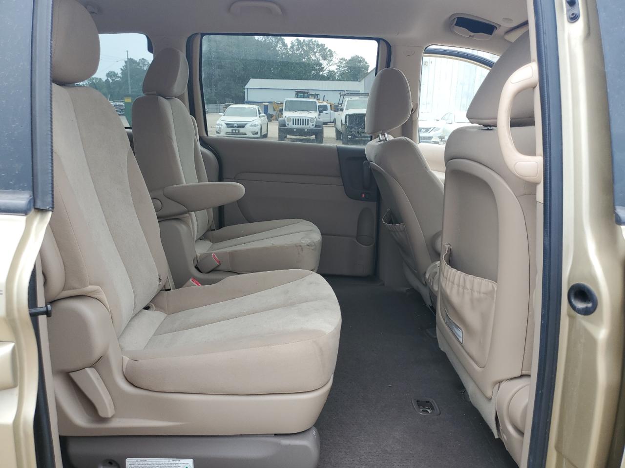 2011 Kia Sedona Lx VIN: KNDMG4C79B6374653 Lot: 60422335