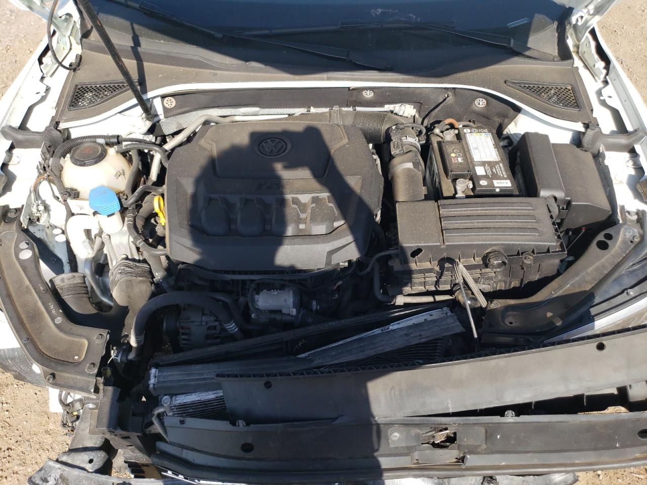 2018 Volkswagen Passat Se VIN: 1VWBA7A33JC017041 Lot: 61876295