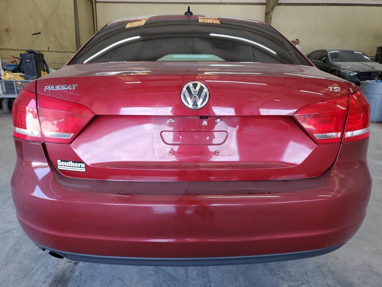 2015 Volkswagen Passat S VIN: 1VWAS7A36FC108739 Lot: 62582565