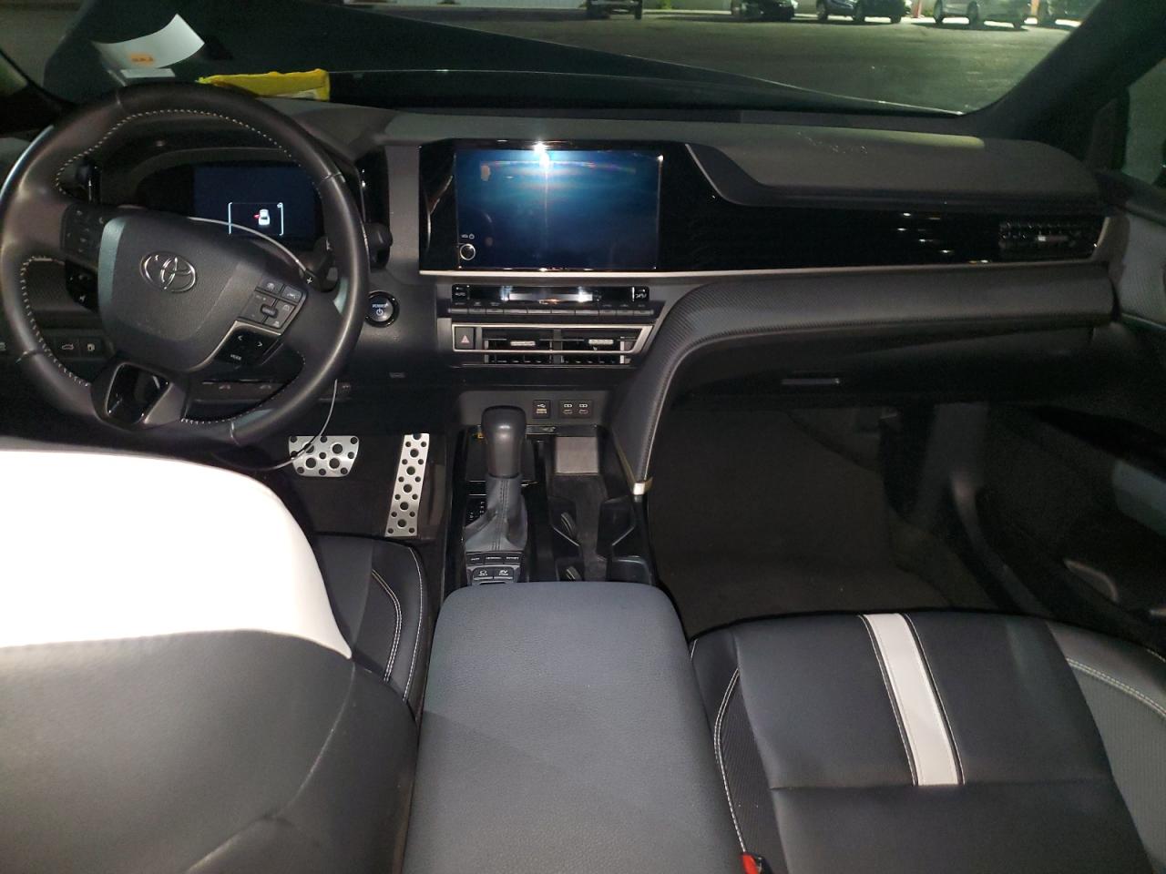 2025 Toyota Camry Xse VIN: 517737 Lot: 62616135