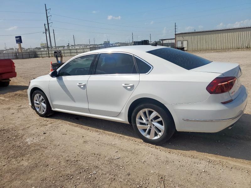  VOLKSWAGEN PASSAT 2018 Biały
