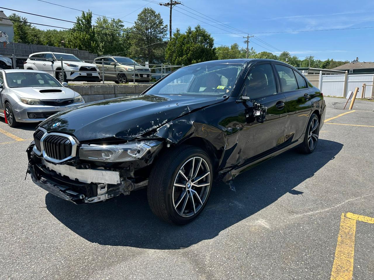 2023 Bmw 330Xi продається в North Billerica, MA - All Over