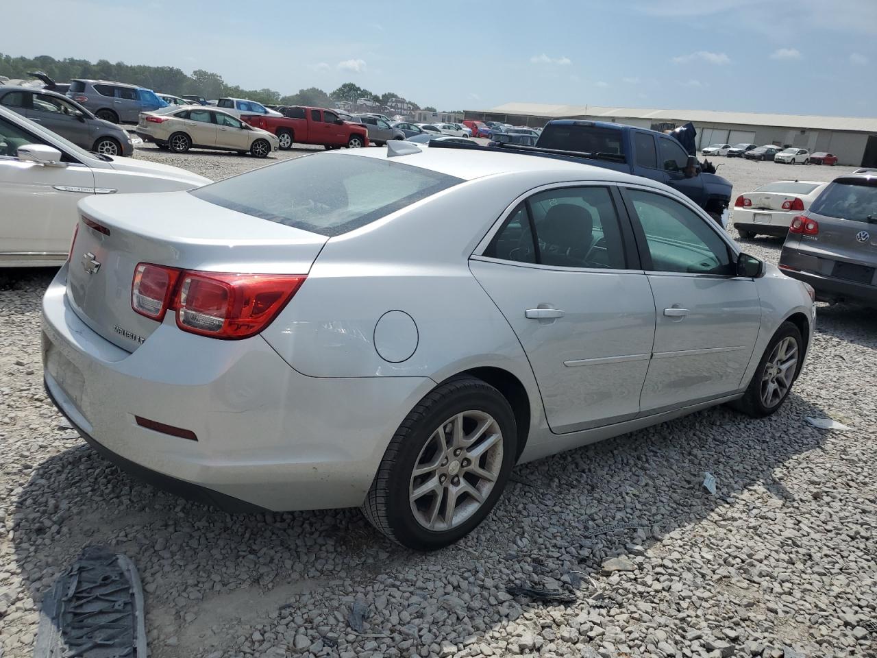 CHEVROLET MALIBU 2015 VIN 1G11C5SL7FF118836 фото 3