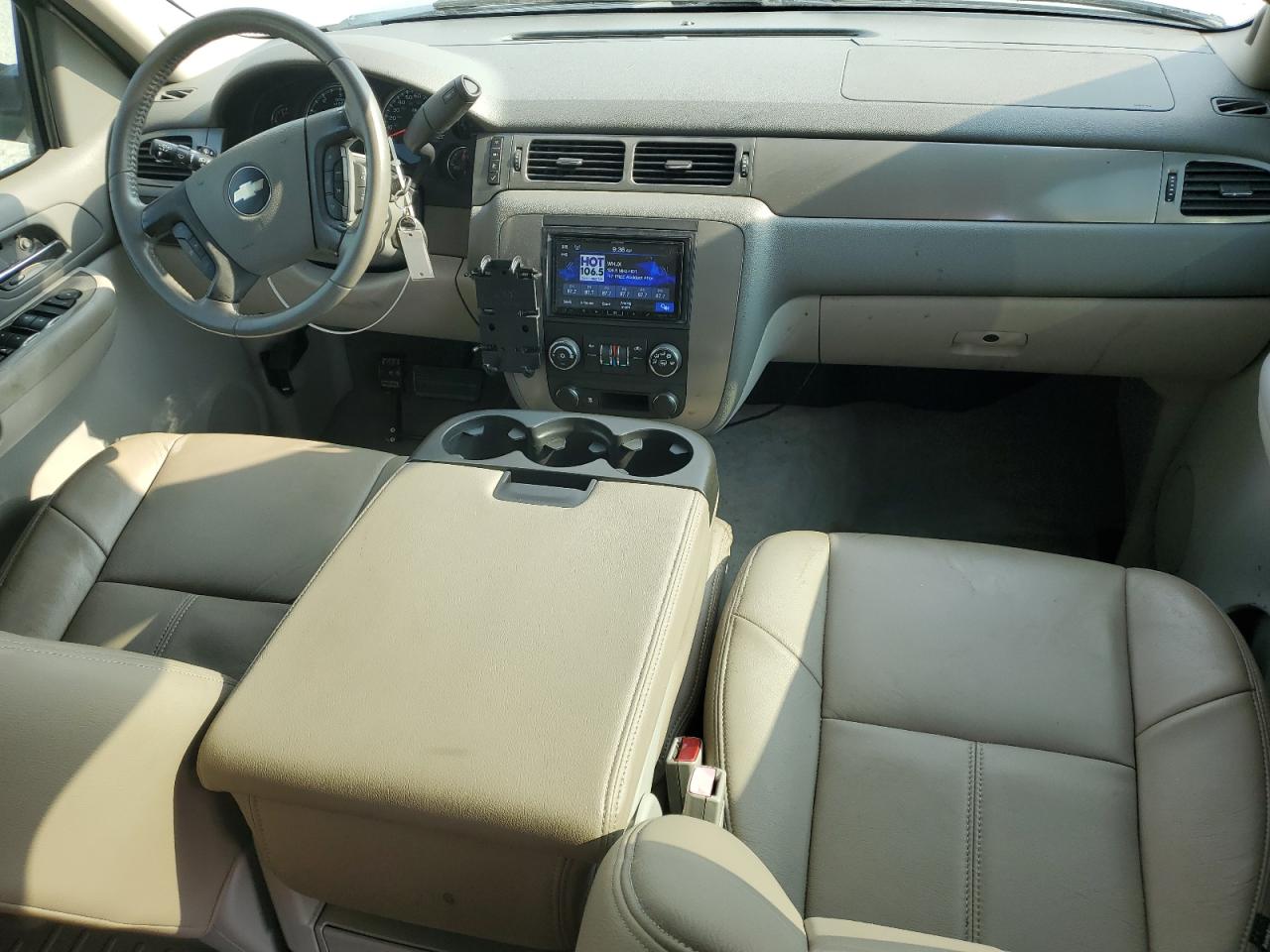 2008 Chevrolet Suburban C1500 Ls VIN: 1GNFC16018J196185 Lot: 60878145
