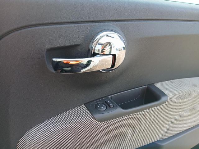 2012 FIAT 500 LOUNGE