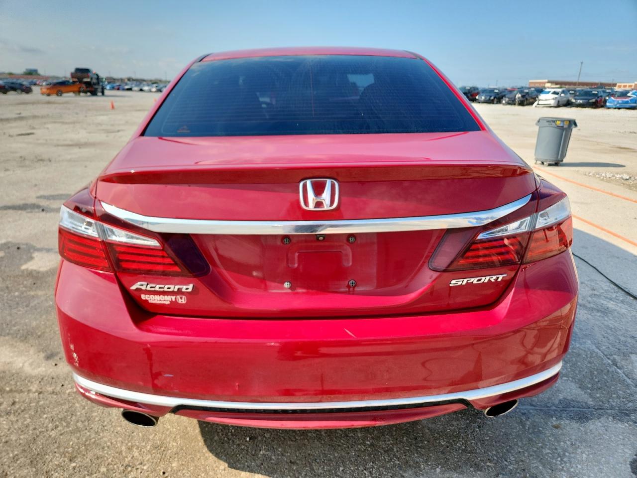 1HGCR2F56GA124216 HONDA ACCORD 2016