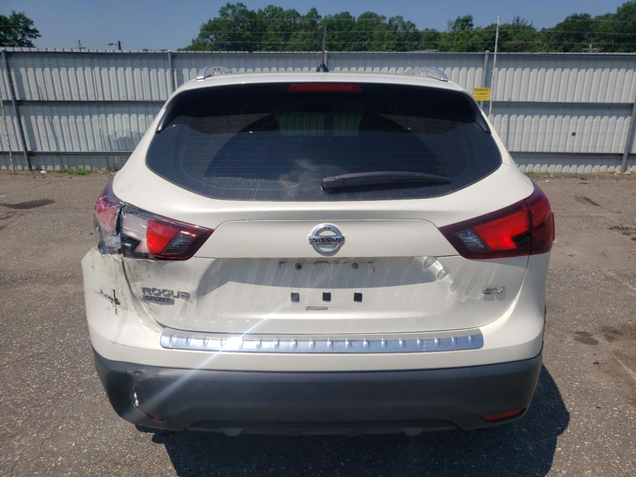 JN1BJ1CP0JW103117 NISSAN ROGUE 2018