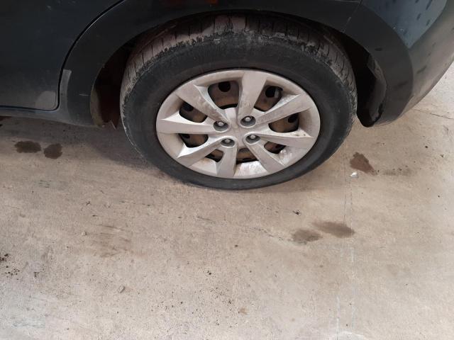 2012 KIA RIO 1