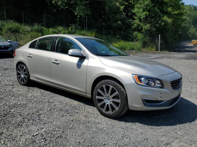  VOLVO S60 2018 Beżowy