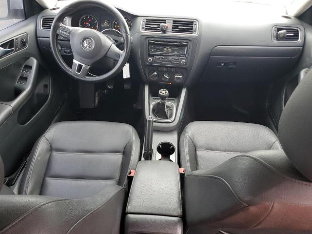  VOLKSWAGEN JETTA 2012 Srebrny