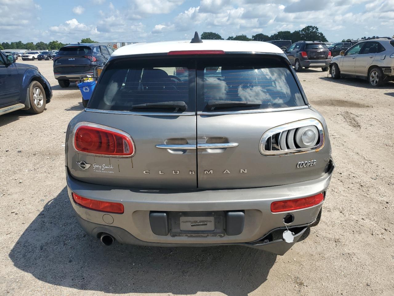 2016 Mini Cooper Clubman VIN: WMWLN5C58G2E07243 Lot: 62636435