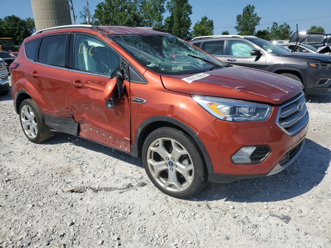 1FMCU9J90KUC24993 FORD ESCAPE 2019