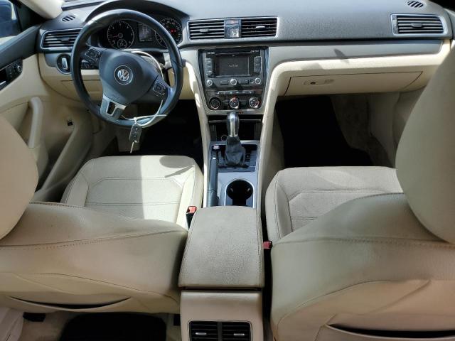 Седани VOLKSWAGEN PASSAT 2014 Чорний