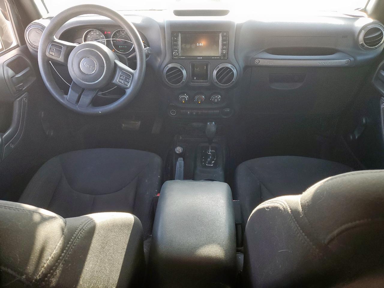JEEP WRANGLER 2016 VIN 1C4BJWDG5GL325168 zdjęcie 8