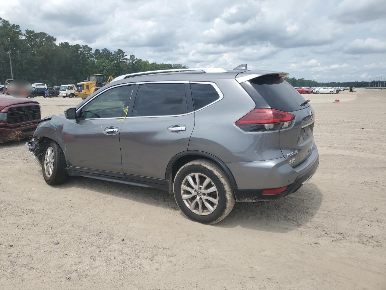KNMAT2MT2KP504572 NISSAN ROGUE 2019