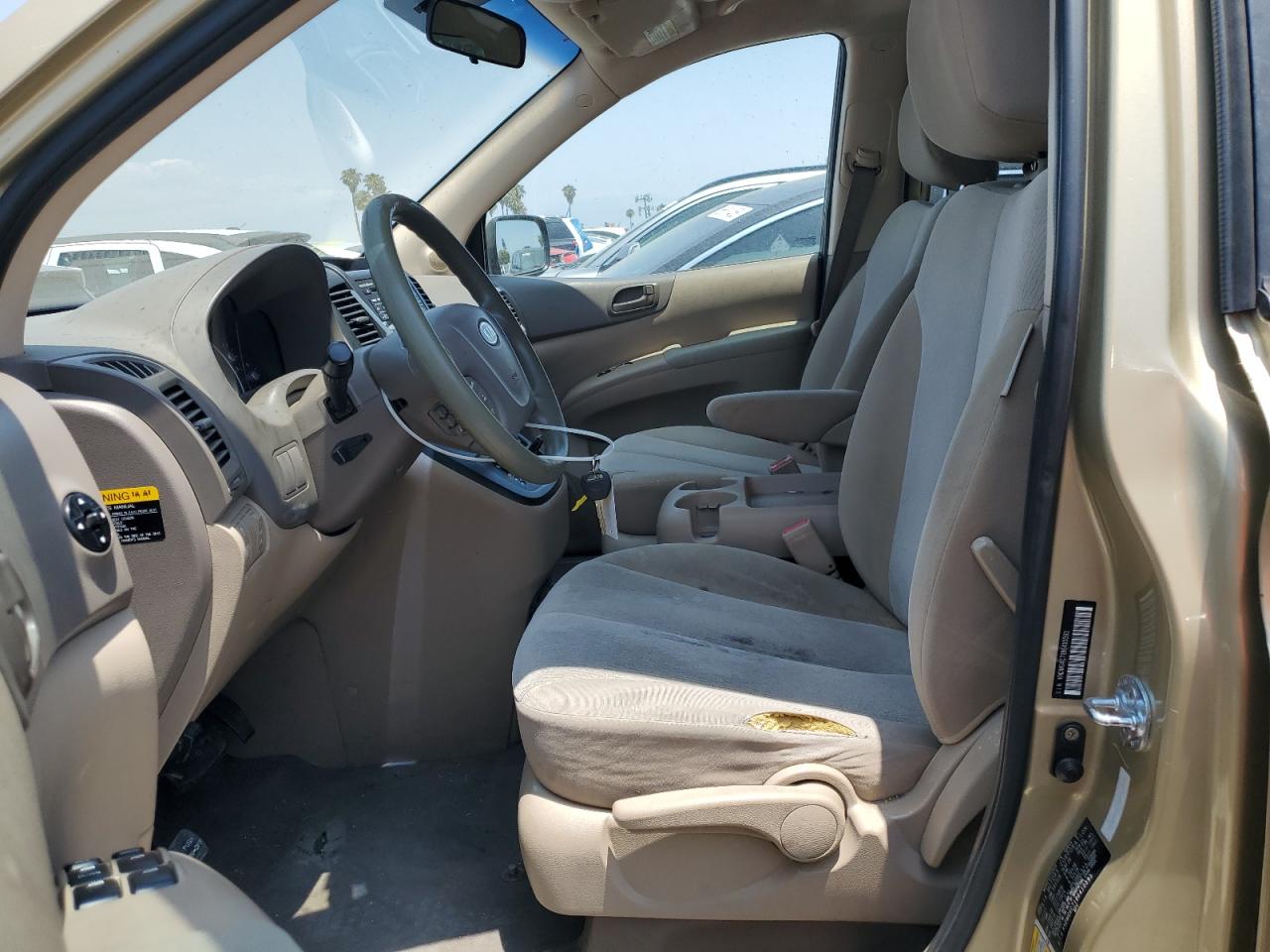2011 Kia Sedona Lx VIN: KNDMG4C71B6410593 Lot: 59696615