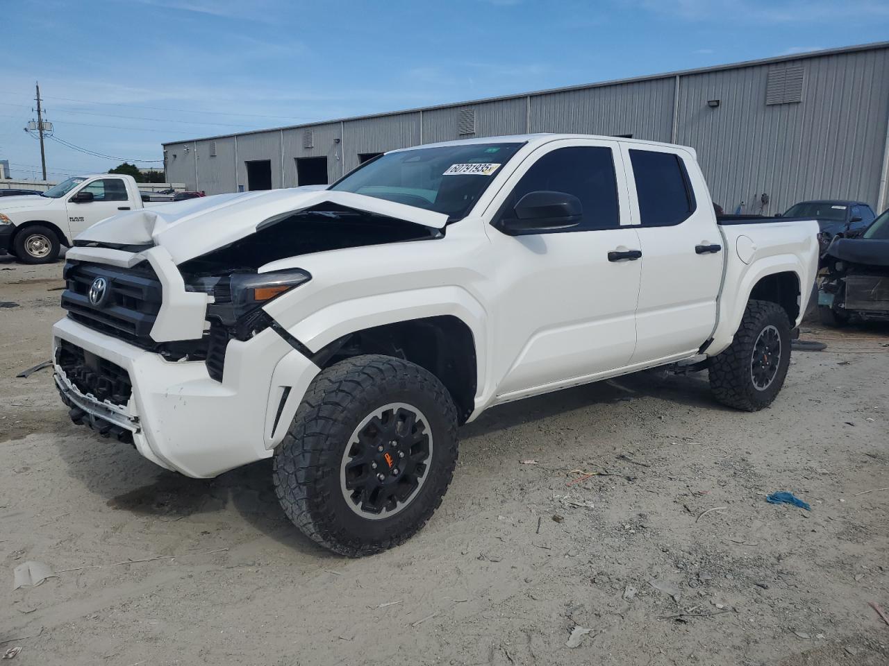 3TYKD5HN5RT007051 TOYOTA TACOMA 2024