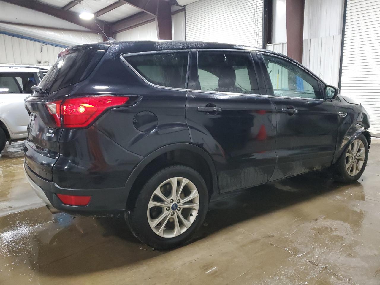 1FMCU9GD2KUC49132 FORD ESCAPE 2019
