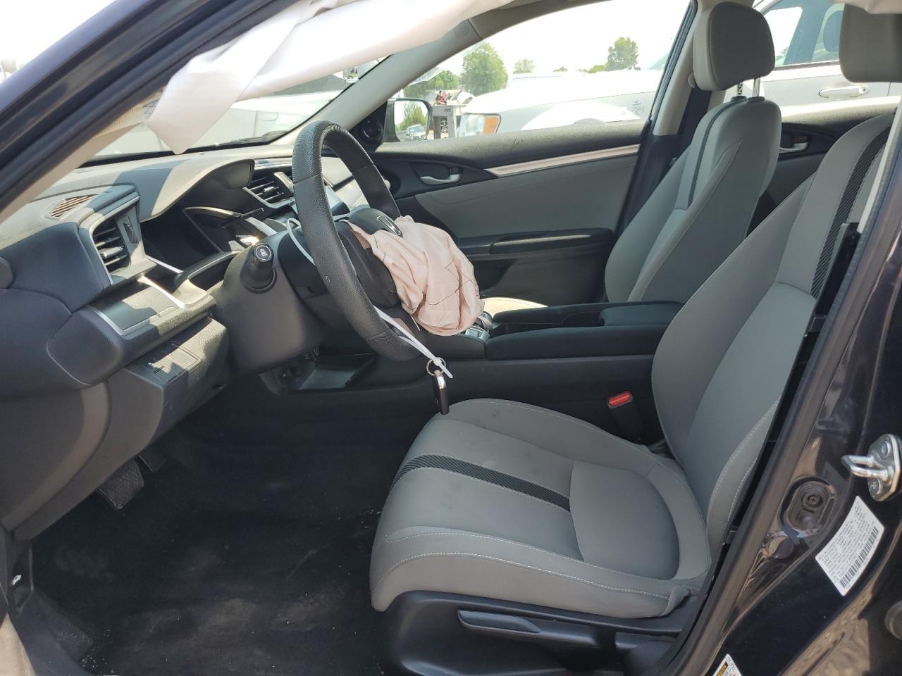 2HGFC2F7XJH554601 HONDA CIVIC 2018