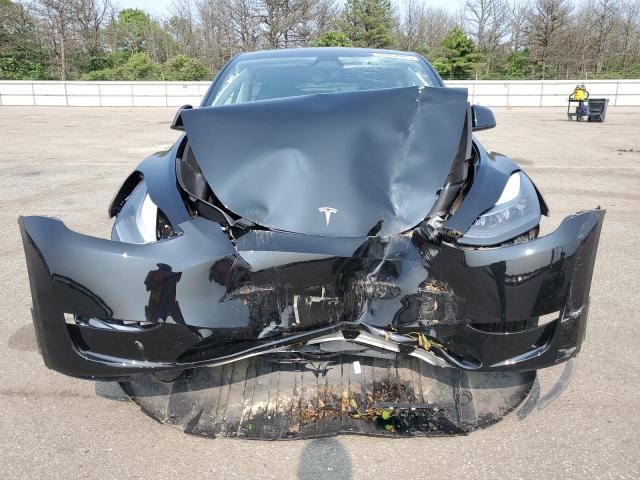  TESLA MODEL Y 2024 Чорний