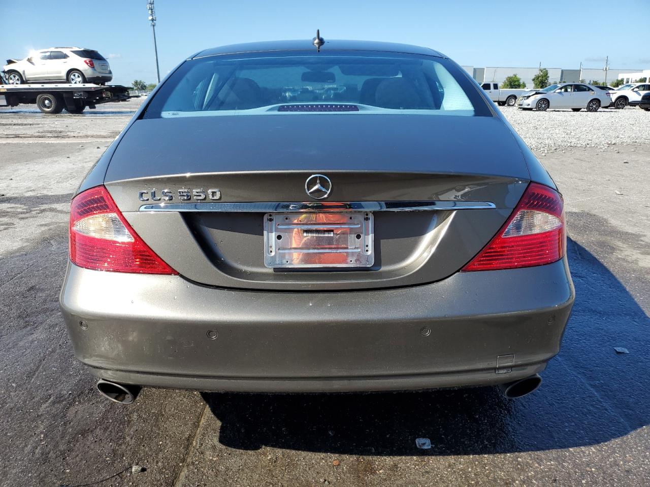 2008 Mercedes-Benz Cls 550 VIN: WDDDJ72X28A135283 Lot: 61393255