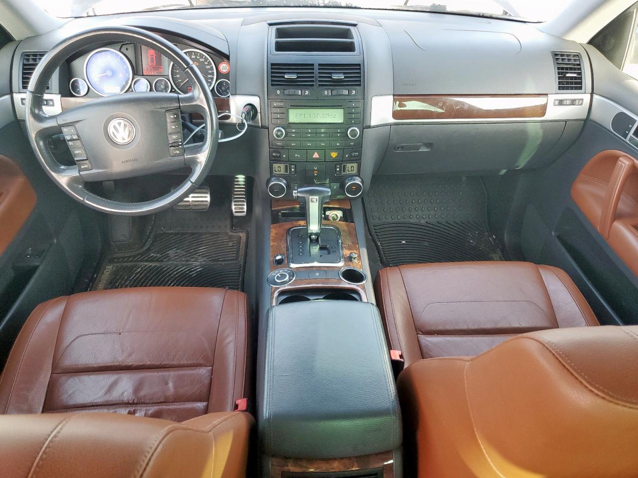 2008 Volkswagen Touareg 2 V8 VIN: WVGCB77L88D001770 Lot: 61670795