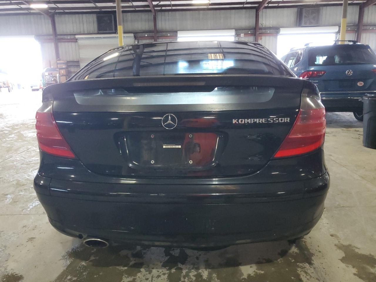 2002 Mercedes-Benz C 230K Sport Coupe VIN: WDBRN47J42A315779 Lot: 61552045