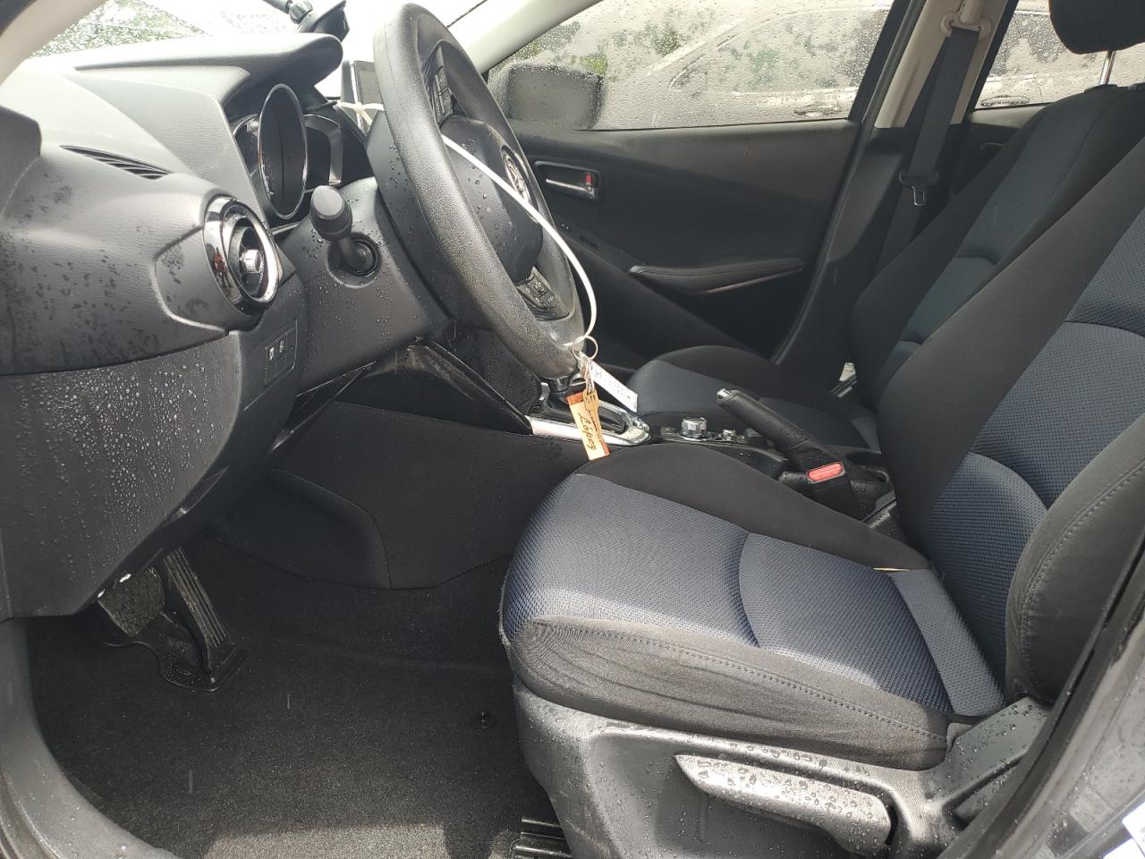 2017 Toyota Yaris Ia VIN: 3MYDLBYV5HY181345 Lot: 59630835