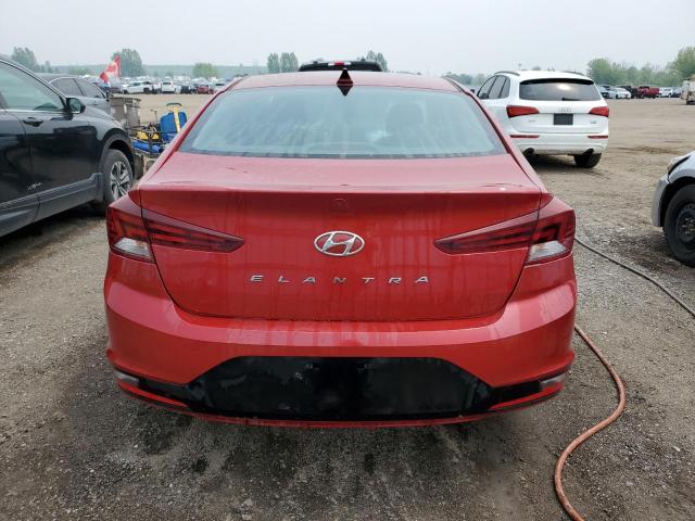  HYUNDAI ELANTRA 2019 Czerwony
