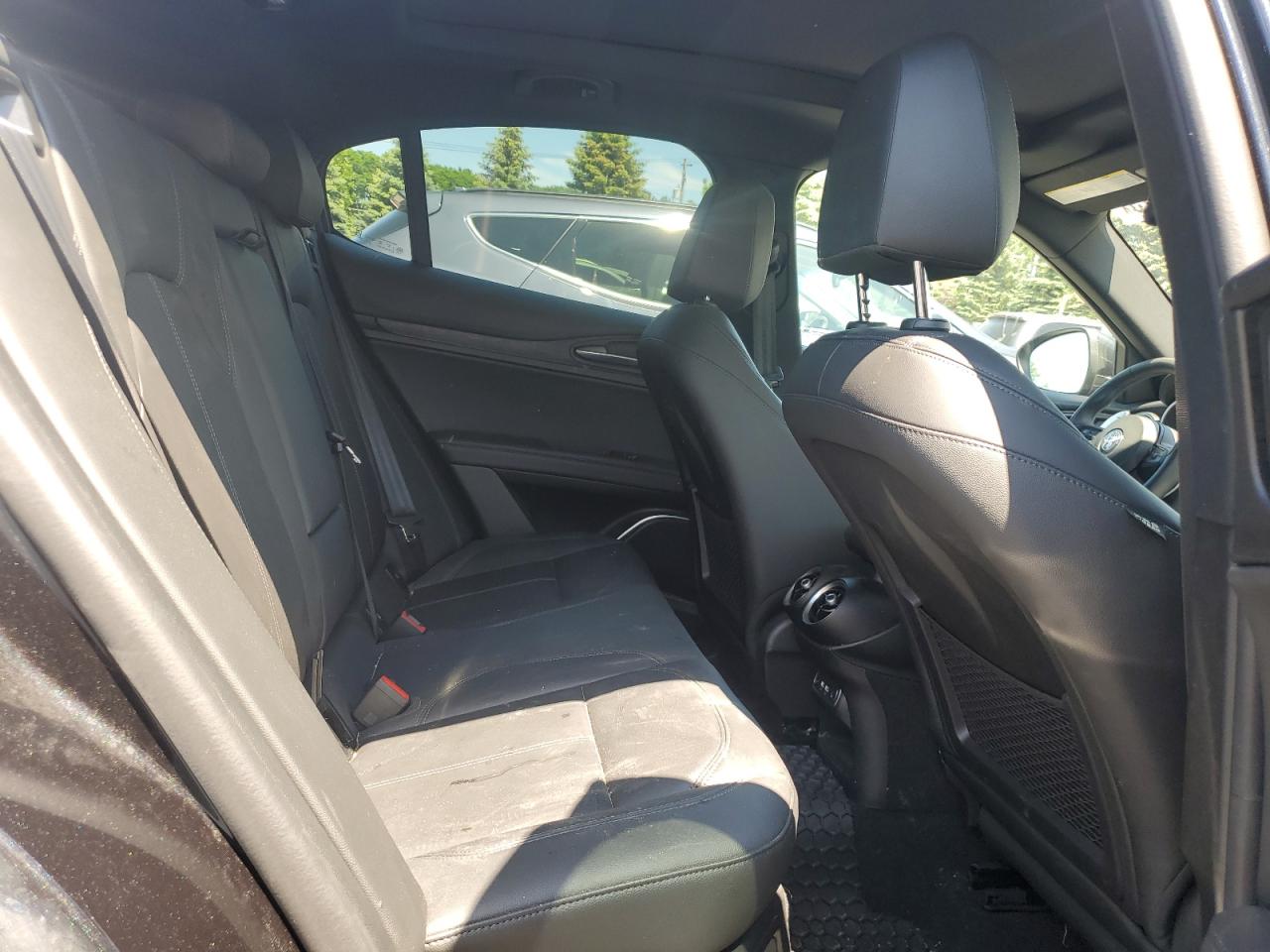 2023 Alfa Romeo Stelvio Sprint VIN: ZASPAKAN7P7D64149 Lot: 62989215