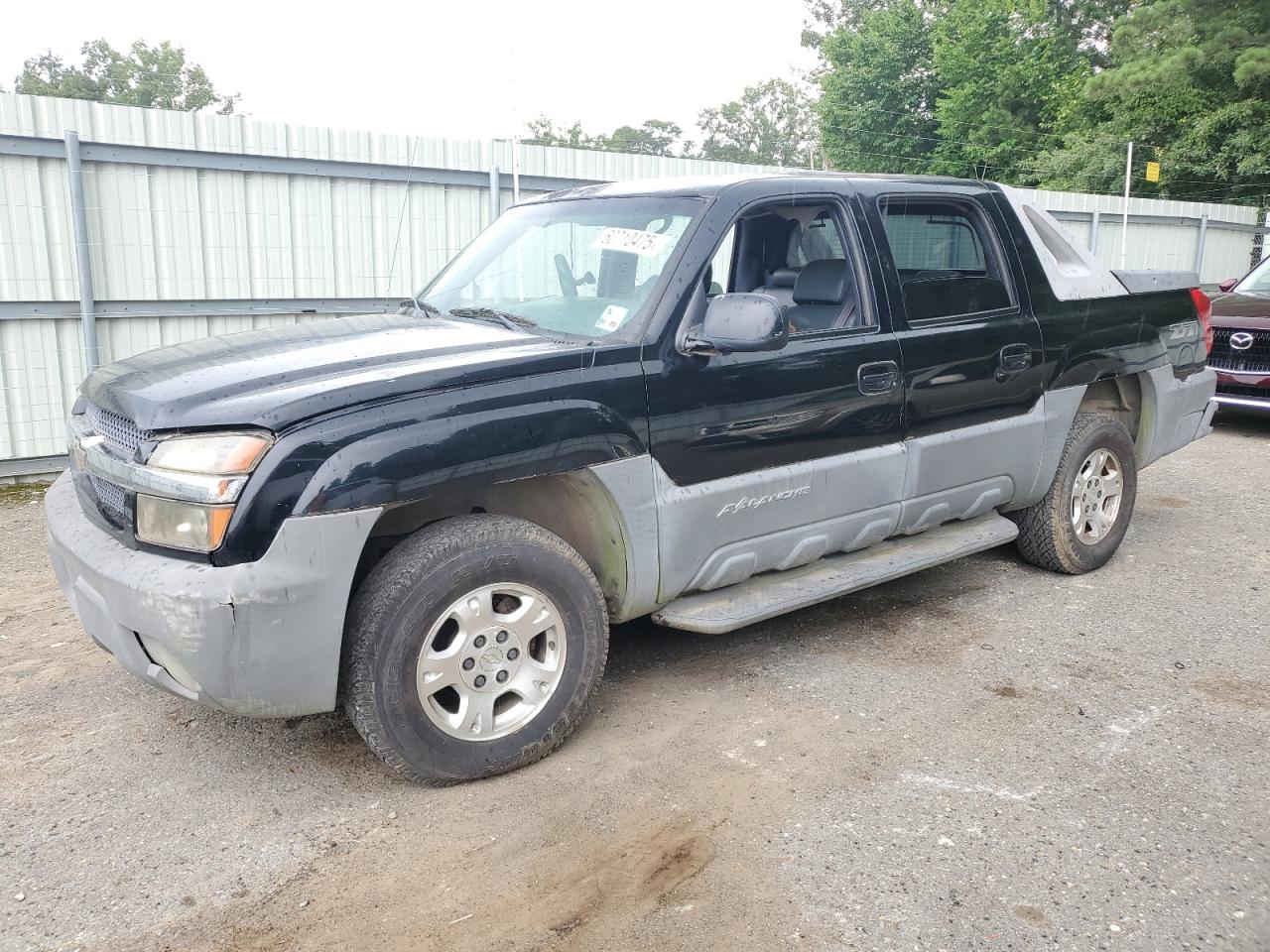Shreveport, LA에서 판매 중인 2002 Chevrolet Avalanche K1500 - Hail