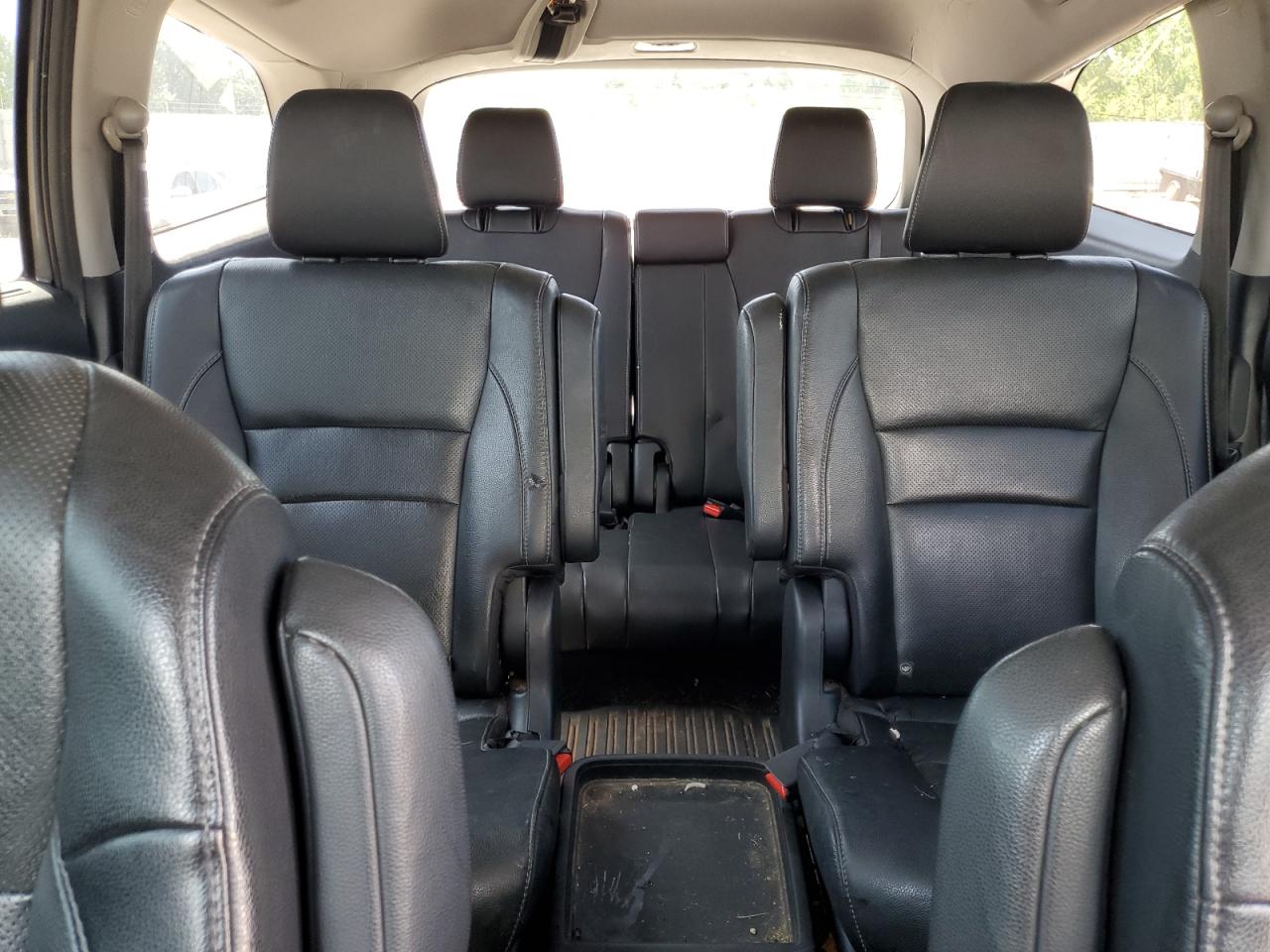 5FNYF6H02GB098887 HONDA PILOT 2016