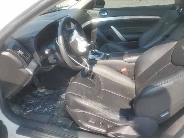 Coupet INFINITI G37 2013 Biały